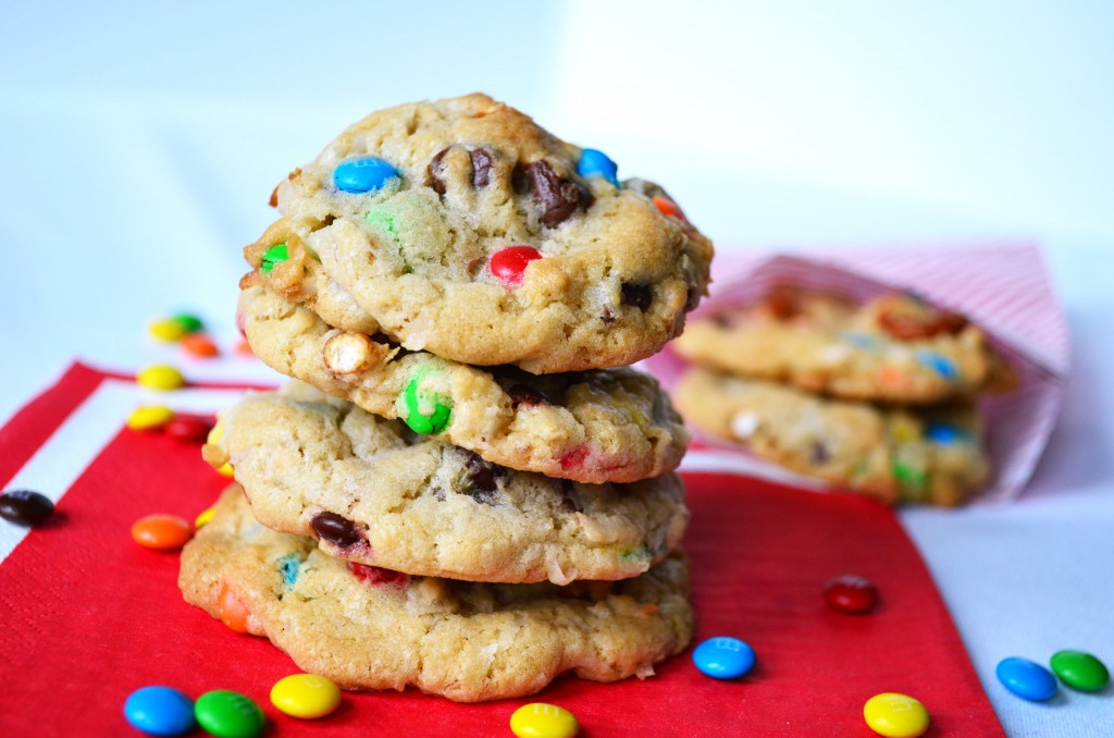 Pretzel m&ms cookies