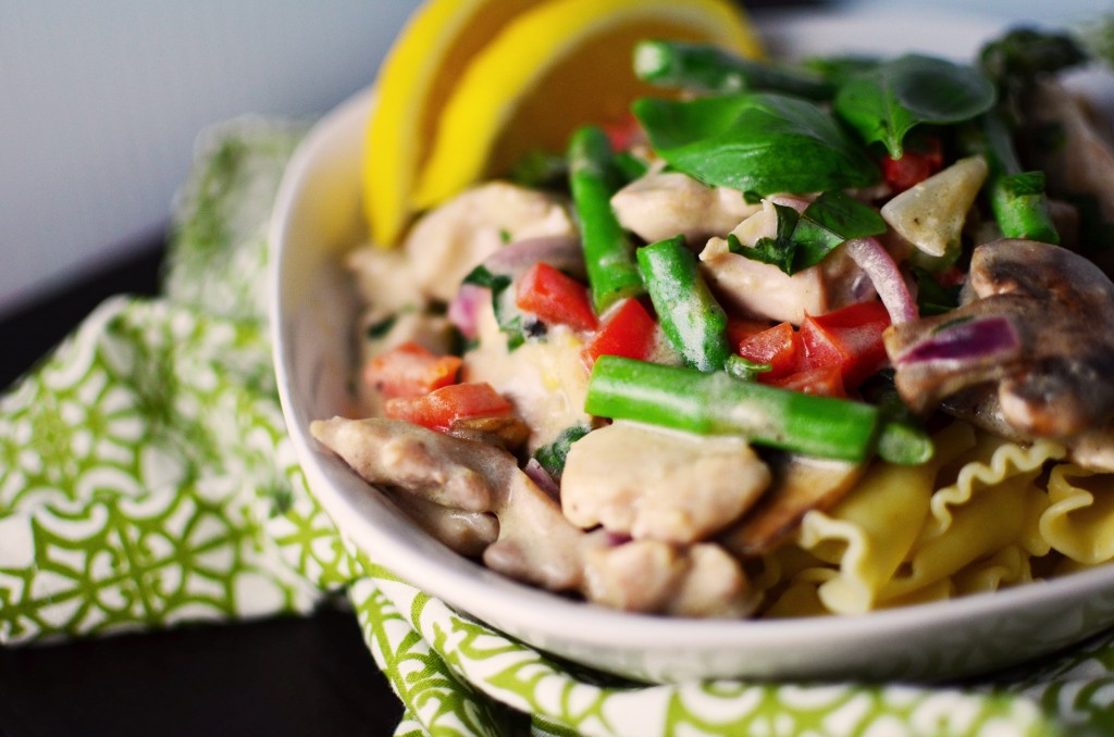 Chicken in Lemon Basil Cream Sauce side