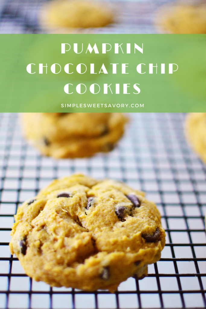 pumpkin-chocolate-chip-cookies-pinterest